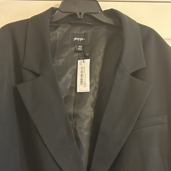 Nasty Gal single breasted black long sleeve button down size 22 blazer - Picture 3 of 4